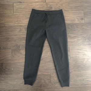 NWT J Crew Factory Men’s Joggers Pant Medium